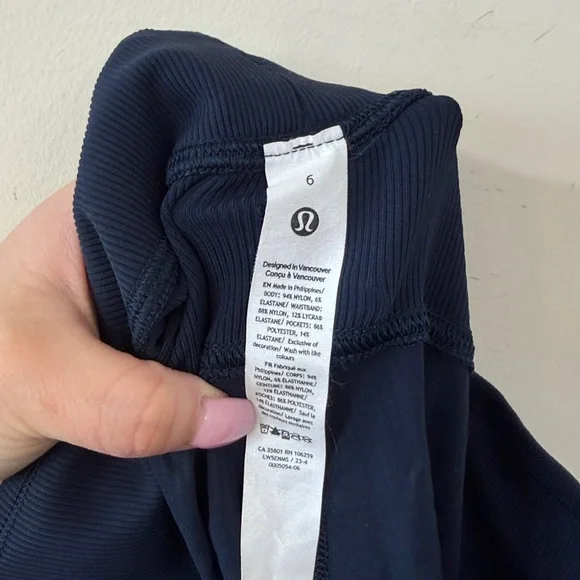 Lululemon Dance Studio Mid-Rise Jogger Full Length True Navy Size 6 - Picture 9 of 9